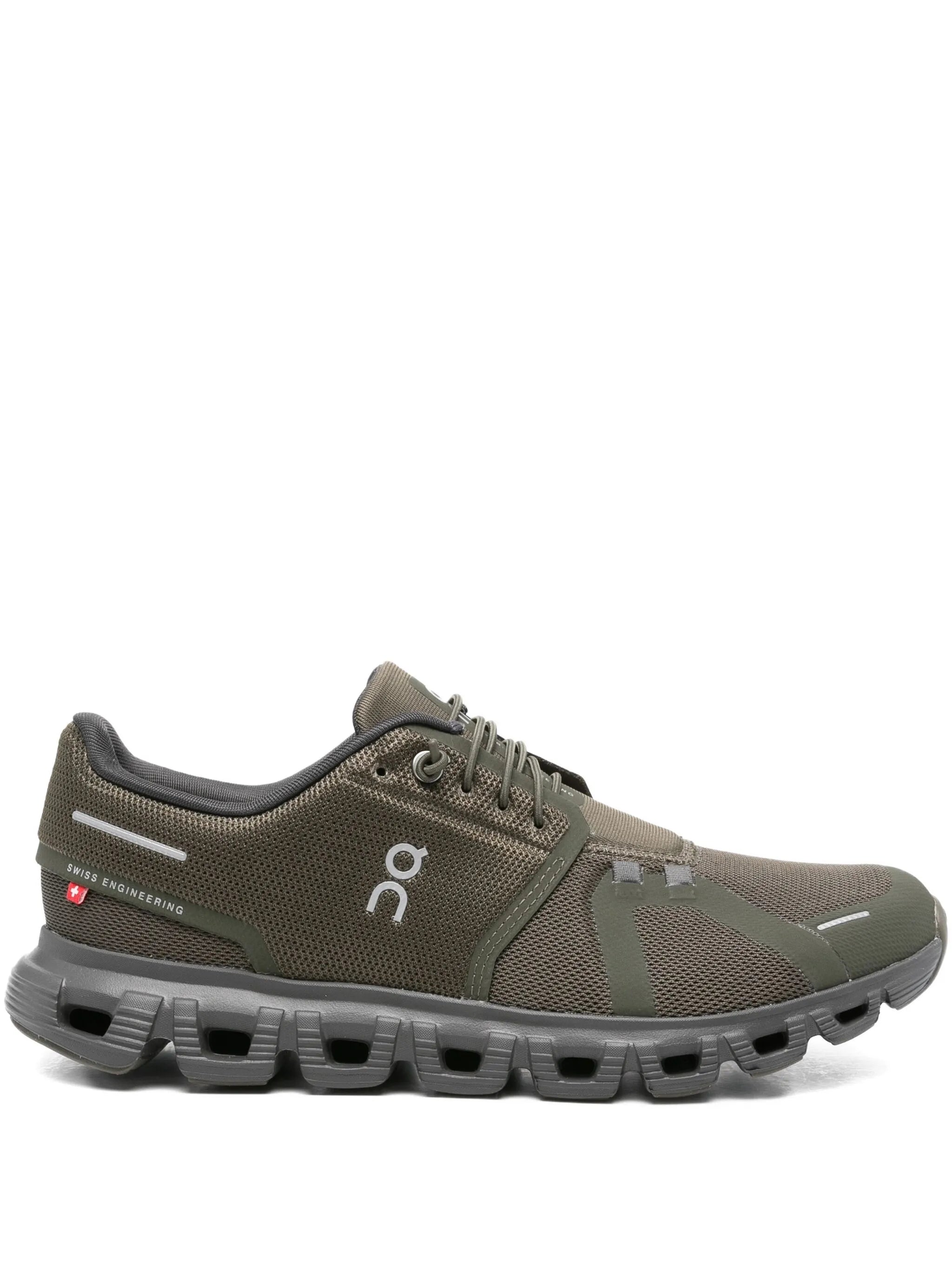 On Running Cloud 6 black sole low-top sports shoes designed for comfort and performance in athletic activities.