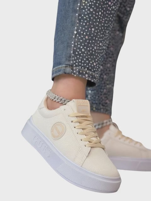 Tenis Casuales de alta calidad para dama con lindos relieves ligeros y transpirables moda 2025 Diseño atractivo y cómodo para uso diario